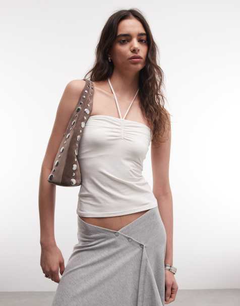 Top blanco con diseño 2 en 1 de cuello halter y escote palabra de honor de Monki - view 1