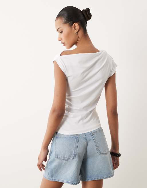 Top blanco con escote Bardot Georgie de Cotton On, 4 de 4