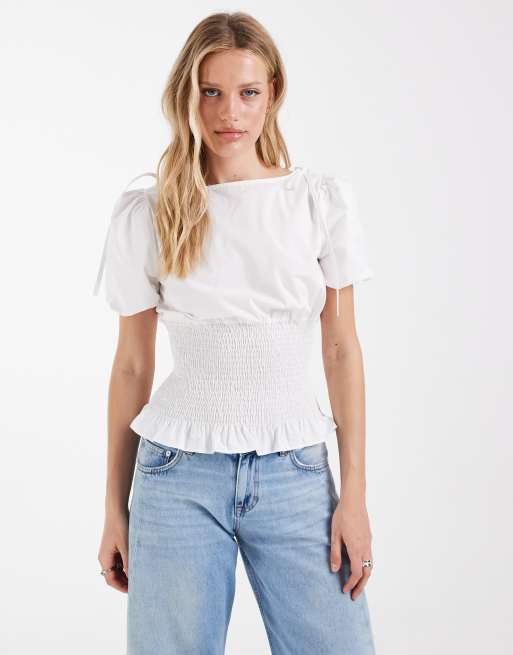 Top blanco con mangas abullonadas y cuerpo fruncido de ASOS DESIGN, 2 de 4