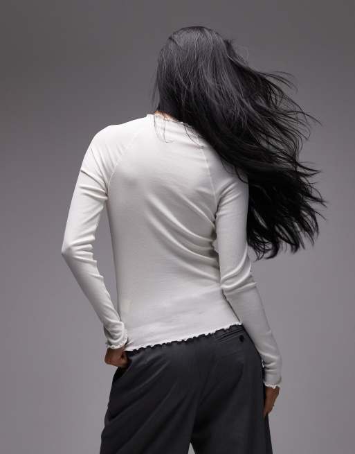 Top blanco con mangas raglán, cuello alto y ribetes remallados de punto liso de ARKET, 2 de 4