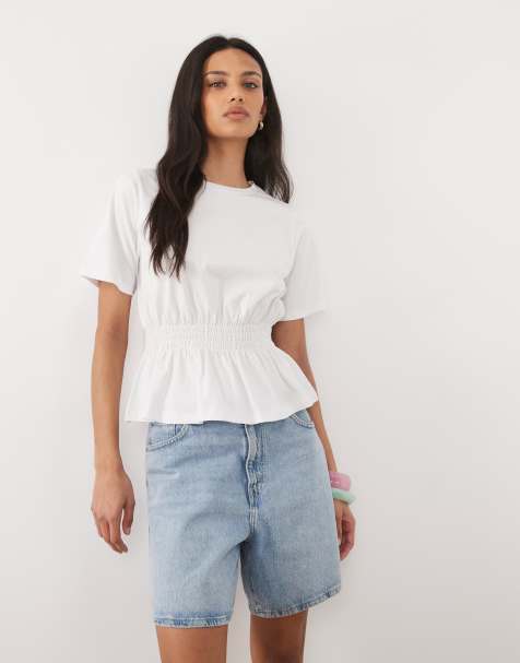 Top blanco de manga corta con sobrefalda de punto liso de Threadbare - view 1