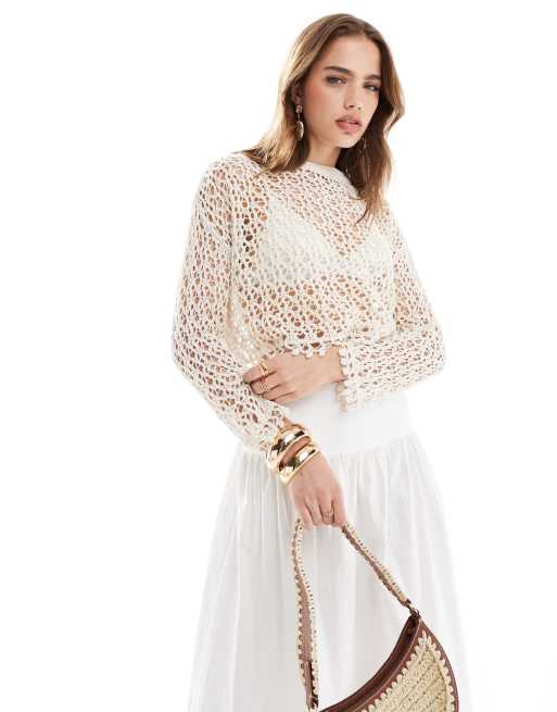 Top blanco de manga larga de croché de Mango