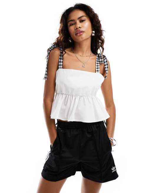 Top blanco de tirantes a cuadros vichy con sobrefalda de Reclaimed Vintage