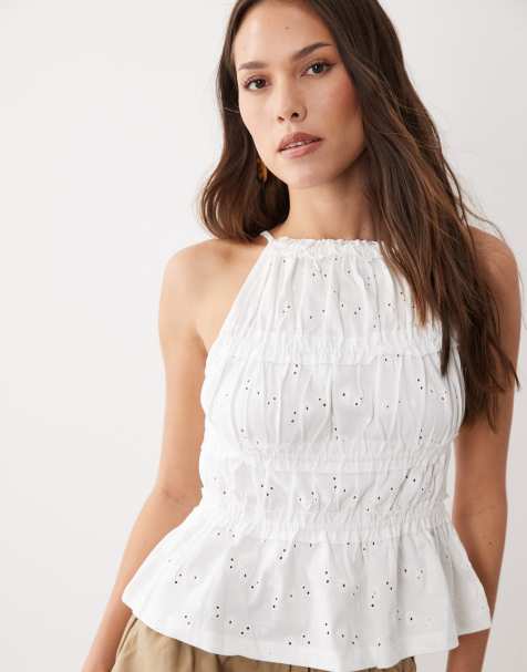 Top blanco de tirantes con diseño bordado, cuello cuadrado y detalle fruncido de ASOS DESIGN - view 1