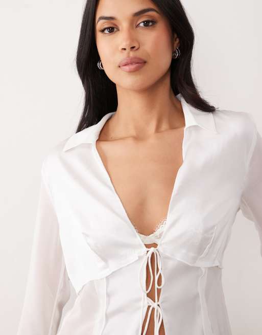 Top blanco marfil con lazada delantera de satén de ASOS DESIGN, 4 de 4