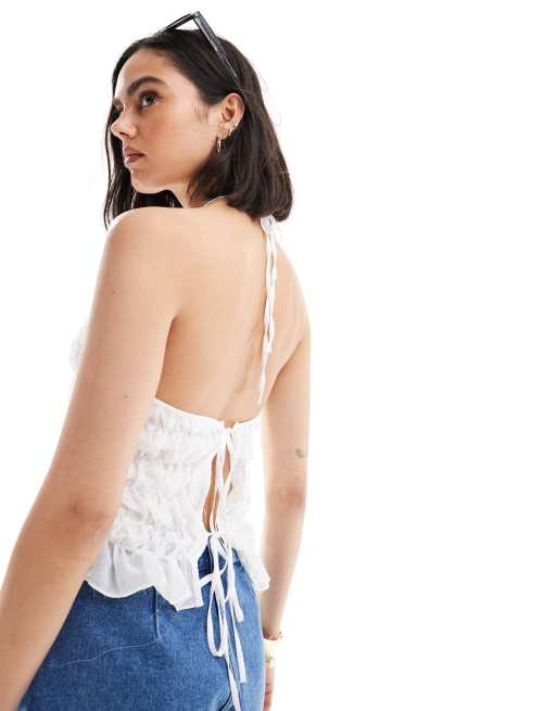 Top blanco marfil fruncido con cuello halter de chifón de ASOS DESIGN, 2 de 4