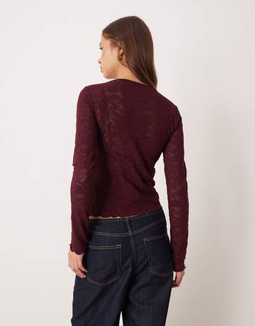 Top burdeos asimétrico de manga larga de encaje de Gina Tricot, 4 de 4