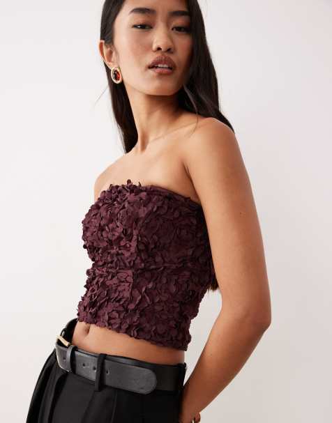 Top burdeos con escote palabra de honor y aplicación de rosas tridimensionales de VILA - view 1