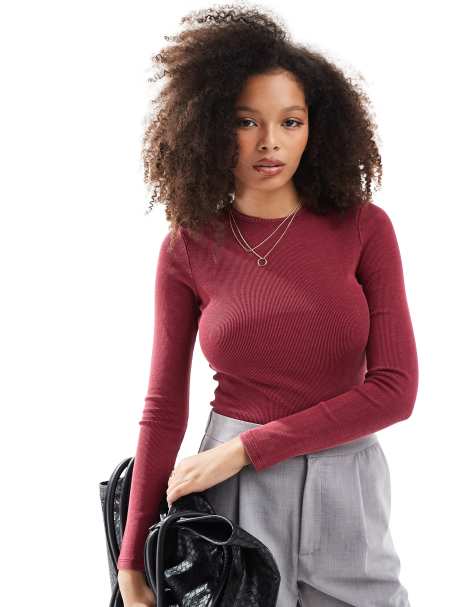 Top burdeos de manga larga con cuello redondo de canalé de Miss Selfridge - view 1