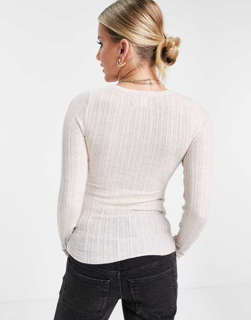 Top color avena con cuello redondo de punto acanalado exclusivo de ASOS DESIGN Maternity, 2 de 4