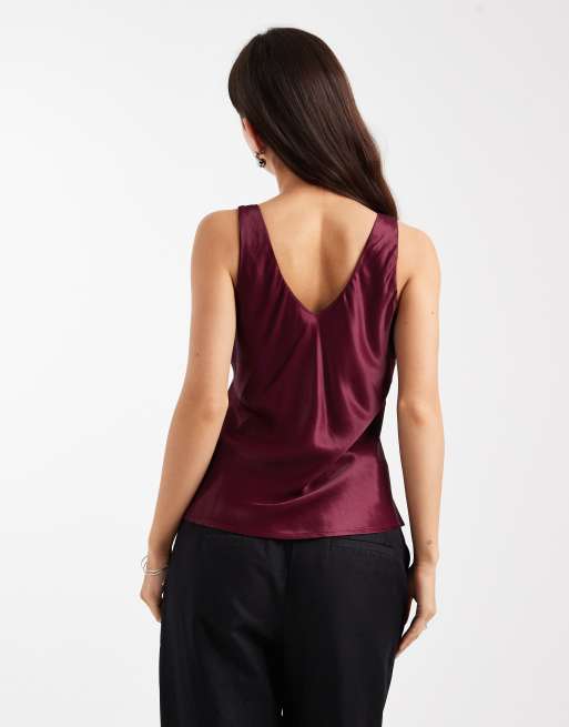 Top color ciruela de tirantes con cuello ancho de satén de ASOS DESIGN, 2 de 4