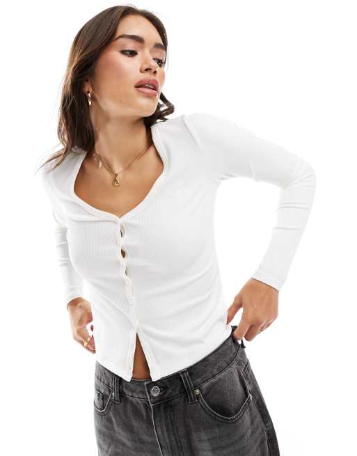 Top color crema abotonado de manga larga Icon de Hollister