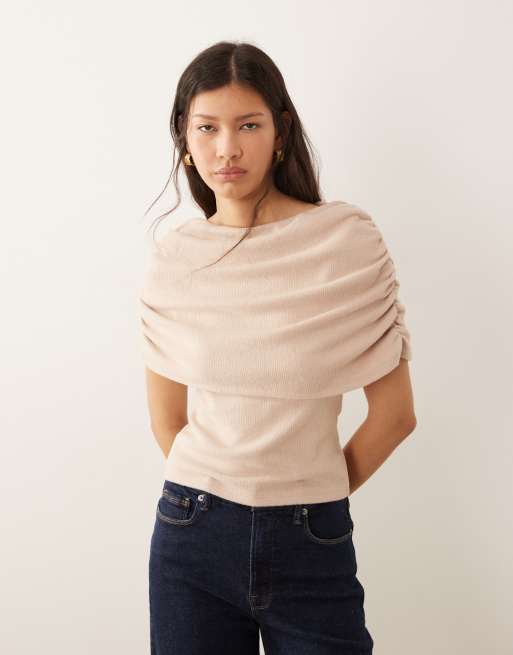 Top color crema con diseño estilo capa de tejido muy suave de ASOS DESIGN, 2 de 4