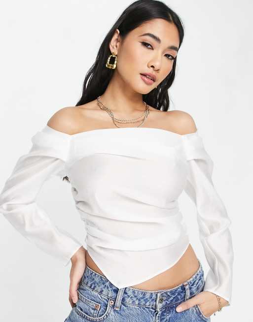Top color crema con escote Bardot de lino de Topshop