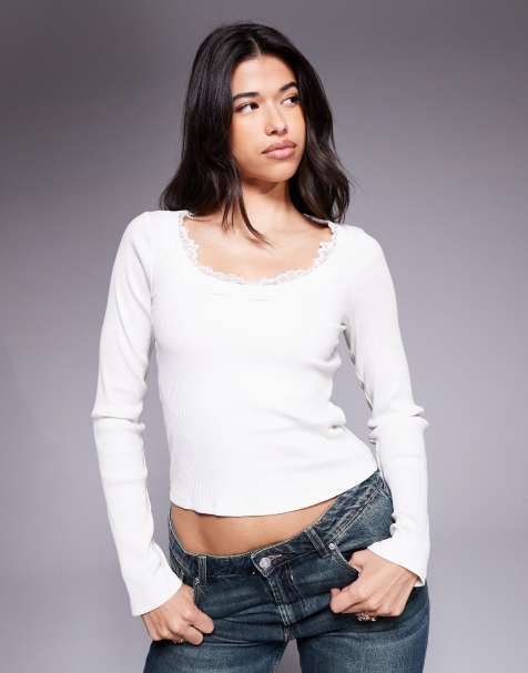 Top color crema de manga larga de canalé con cuello redondo y ribete de encaje de ASOS DESIGN - view 1