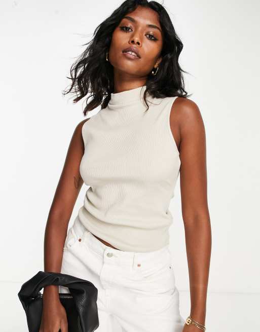 Top color crudo básico con cuello alzado premium de Topshop