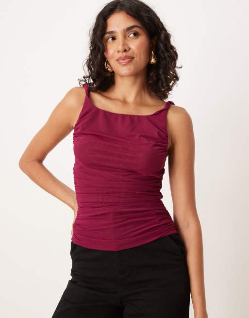 Top color higo con laterales fruncidos y detalle retorcido de malla transparente de ASOS DESIGN