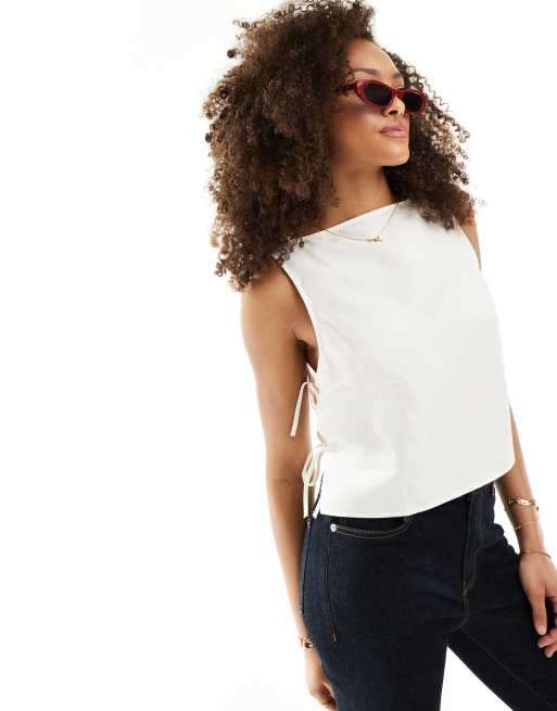 Top color marfil con lazadas laterales de lino de ASOS DESIGN