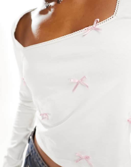 Top color marfil de manga larga con detalle de lazo de ASOS DESIGN, 4 de 4