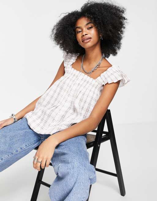 Top color pastel a cuadros vichy con volantes en los tirantes de Topshop