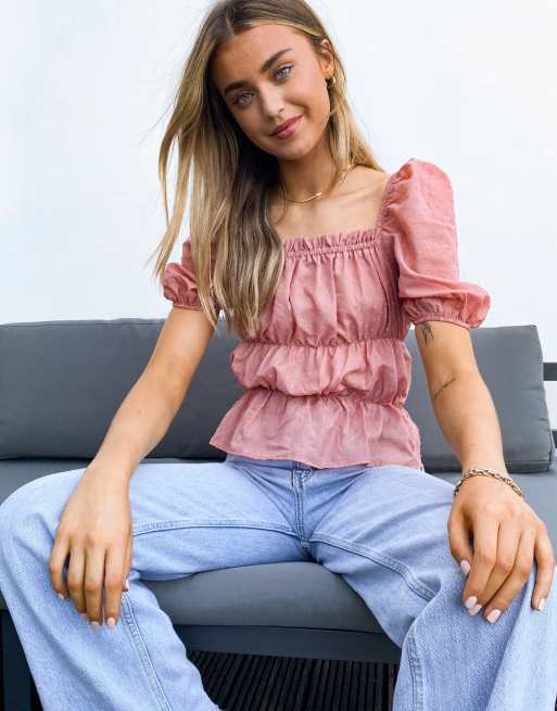 Top color rosa medio con escote cuadrado de plumeti de New Look