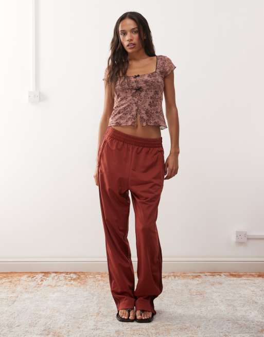 Top con escote cuadrado y estampado de cachemir de malla de Reclaimed Vintage, 3 de 4