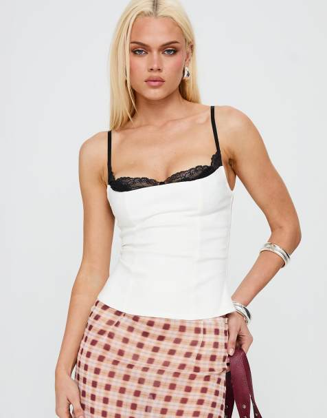 Top corsetero blanco de tirantes con ribete en contraste de encaje Renaissance de Princess Polly - view 1