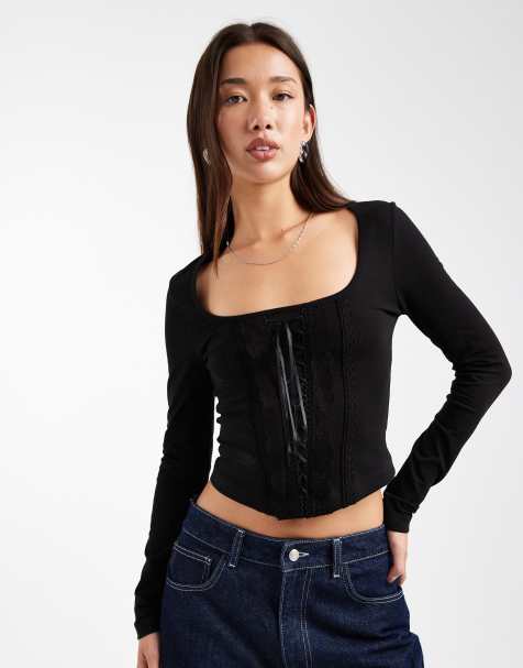 Top corsetero con cuello ancho y detalle de cordones de Miss Selfridge - view 1