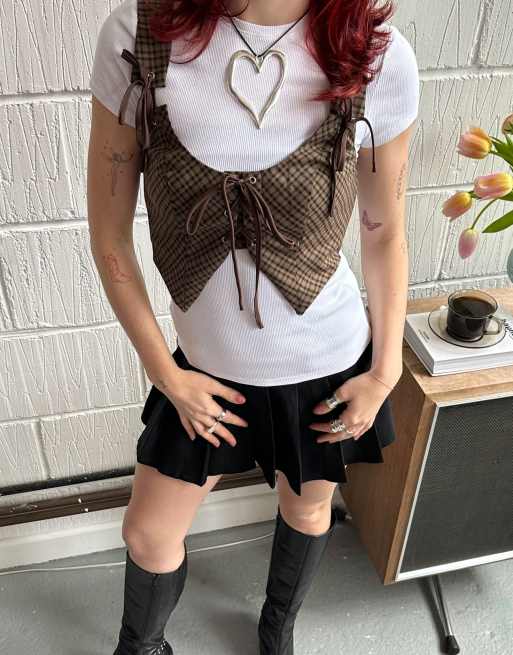 Top corsetero marrón a cuadros con detalle de cordones de Labelrail x Lara Adkins, 3 de 4
