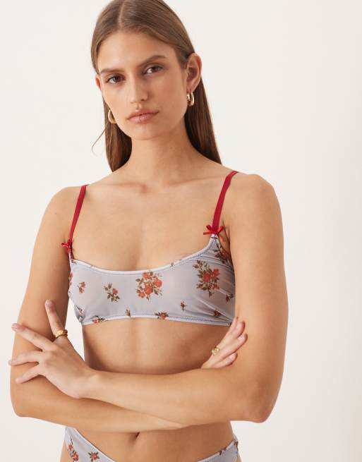 Top corto azul con cuello ancho y estampado floral de malla Vada de ASOS DESIGN