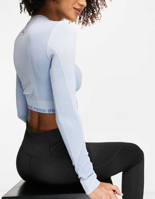 Top corto azul polvoriento de manga larga sin costuras Evo Knit de PUMA, 2 de 4