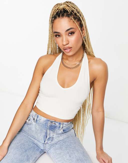 Top corto color crema con cuello halter de ASOS DESIGN