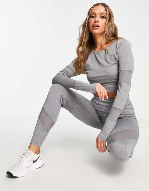 Top corto gris jaspeado deportivo de manga larga con inserto de malla de Threadbare Fitness, 4 de 4