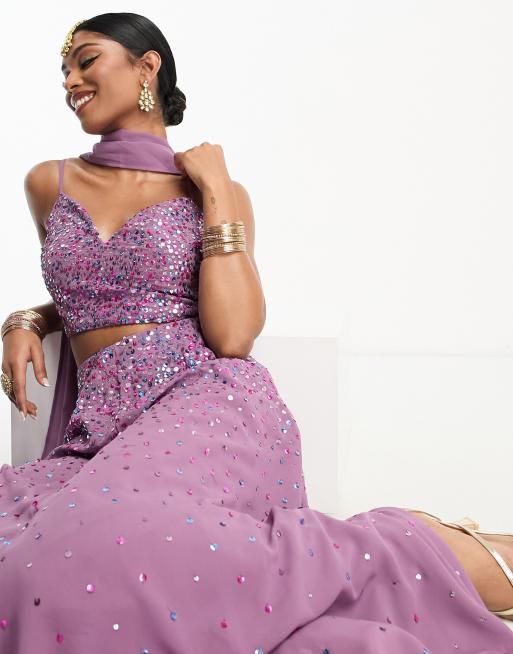 Top corto lila de tirantes para lehenga de lentejuelas 3D de Maya (parte de un conjunto)