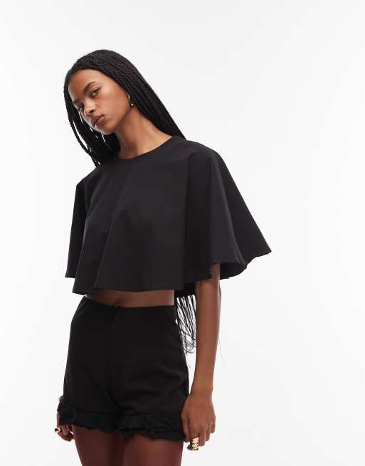 Top corto negro de estilo minimalista con capa superpuesta de ASOS DESIGN