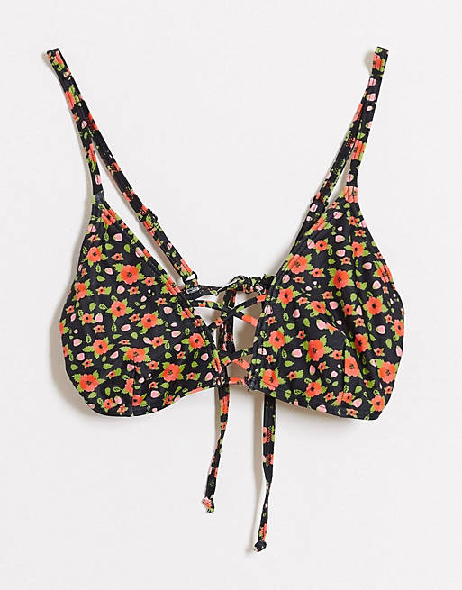 Top de bikini con detalle acordonado y diseño floral de Miss Selfridge