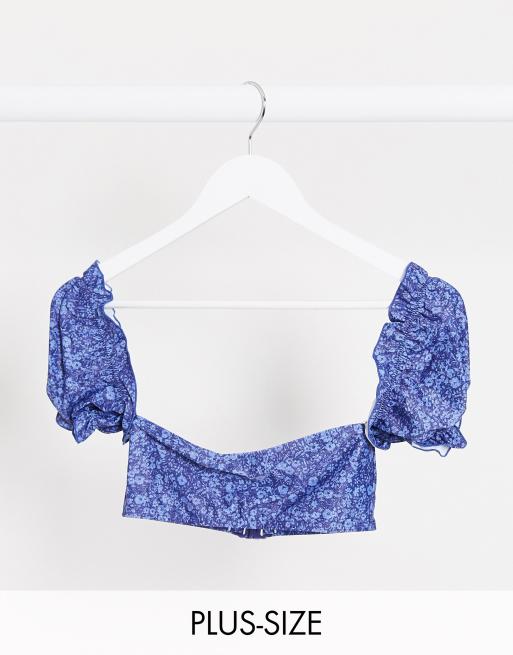 Top de bikini con mangas abullonadas de denim floral de Playful Promises
