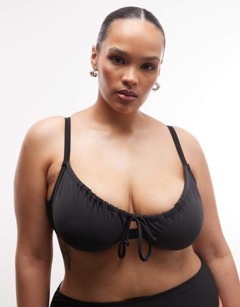 Top de bikini negro con aros de COLLUSION Plus - view 1