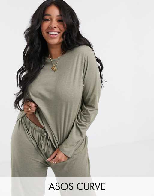 Top de manga larga de punto y pantalones mix & match de ASOS DESIGN Curve, 2 de 3