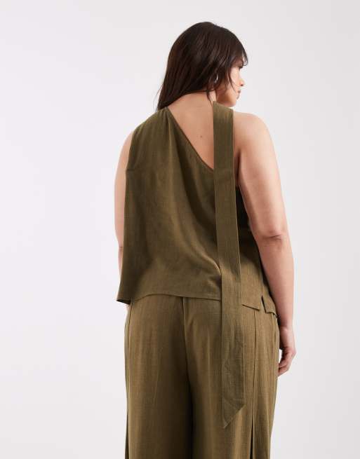 Top de sastre caqui asimétrico con detalle de fular de ASOS DESIGN Curve, 4 de 4