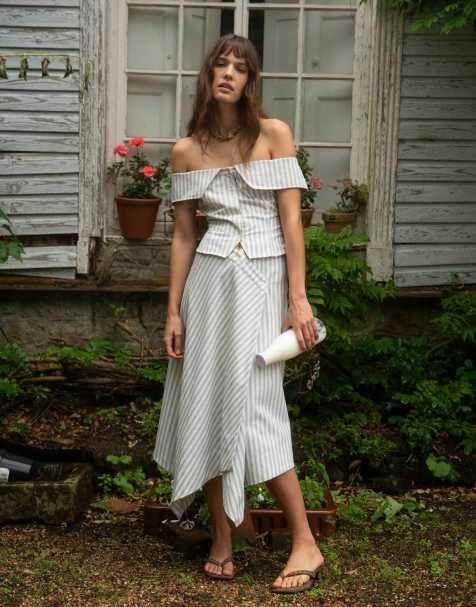Top de sastre color crudo a rayas con escote Bardot de Muse Assembly (parte de un conjunto) - view 1