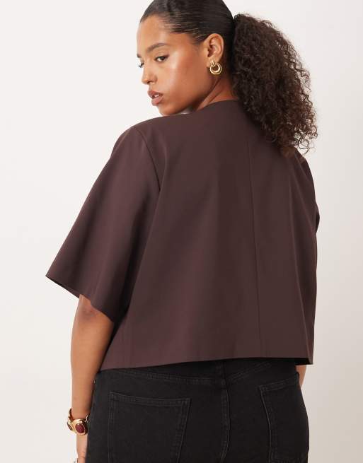 Top de sastre color mora con botón dorado de ASOS DESIGN Curve (parte de un conjunto), 4 de 4