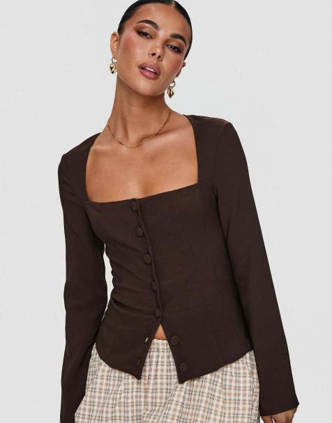 Top de sastre marrón chocolate con cuello cuadrado y botones Gaskin de Princess Polly - view 1