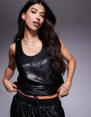 Top de sastre negro sin mangas de lentejuelas de ASOS DESIGN (parte de un conjunto) - view 1