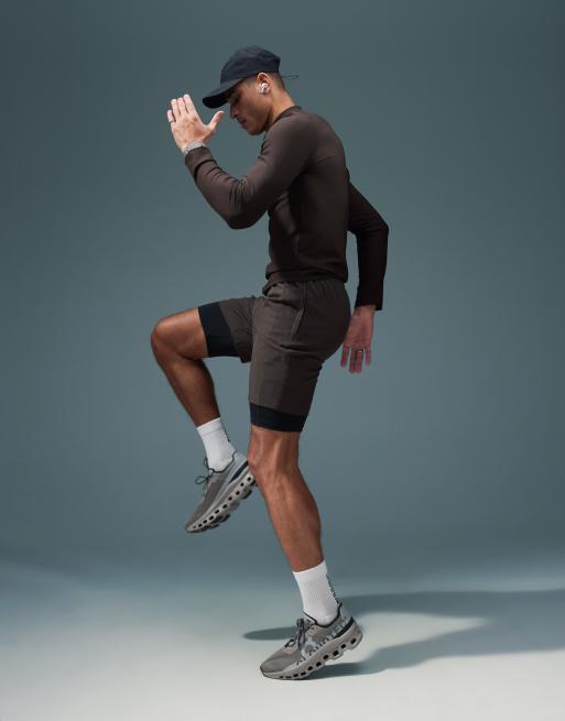 Top deportivo marrón oscuro de corte slim y manga larga con cremallera de canalé de 4505 , 4 de 4