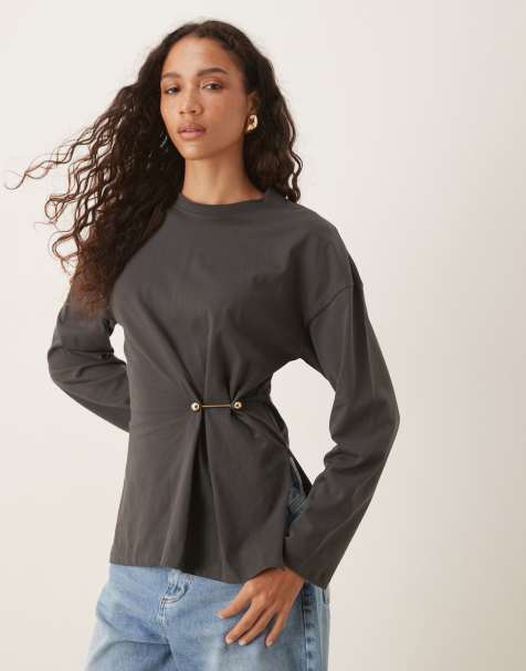 Top gris carbón extragrande de manga larga con cintura ceñida y detalle de metal de ASOS DESIGN - view 1