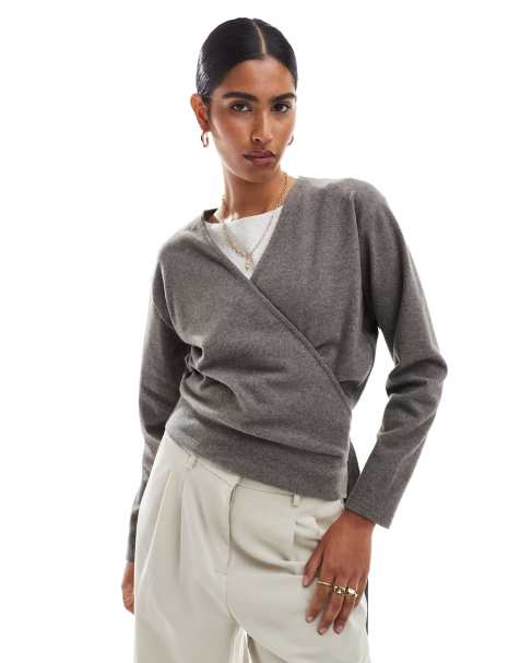 Top gris carbón jaspeado cruzado de punto muy suave de ASOS DESIGN (parte de un conjunto) - view 1