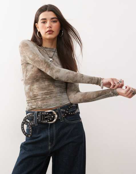 Top gris de manga larga con estampado texturizado de malla de Weekday - view 1