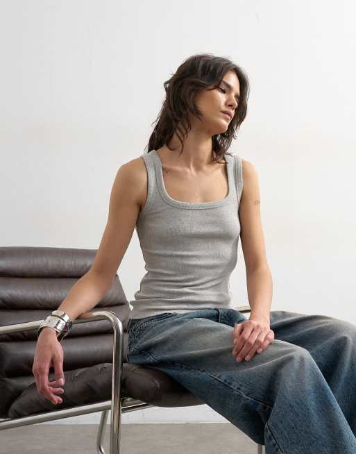 Top gris jaspeado de tirantes con cuello ancho de canalé de Topshop, 3 de 4