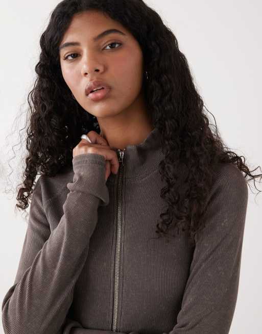 Top gris lavado de manga larga con cuello subido y cremallera de Weekday, 3 de 4